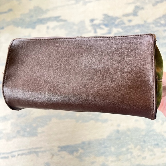 70’s STONE MOUNTAIN SADDLE RIVER BROWN LEATHER CROSSBODY NWT - Picture 3 of 7